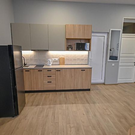 Big Studio Apt.On Liberty Square Тбилиси Экстерьер фото